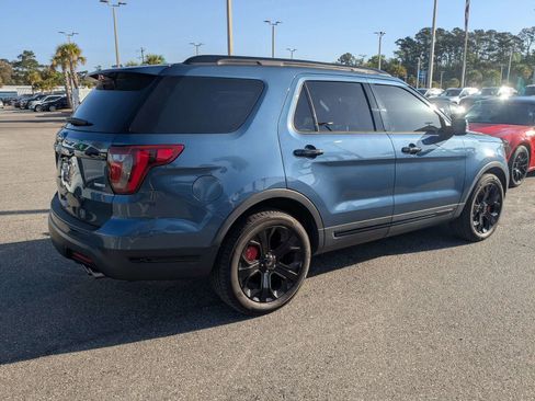 Used 2019 Ford Explorer Sport w/ Equipment Group 401A image 4