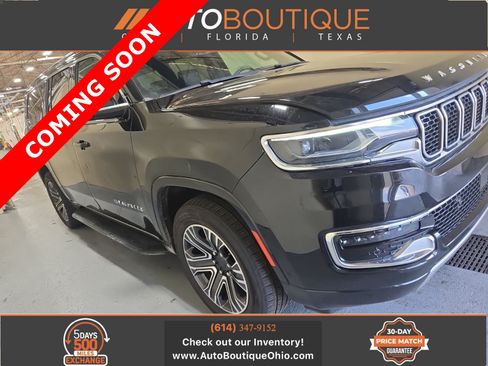 Used 2024 Jeep Wagoneer L Series II w/ Flexible Seating Group AWD/4WD image 1