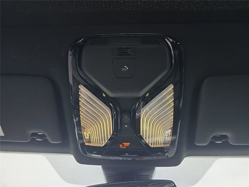 Used 2025 BMW M2 w/ Lighting Package RWD image 21