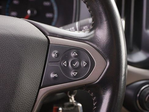 Used 2016 Chevrolet Colorado Z71 image 12