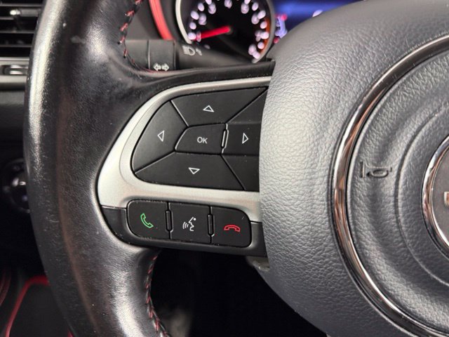 Used 2020 Jeep Compass Trailhawk AWD/4WD image 14