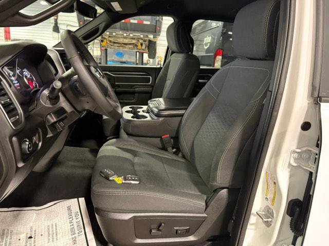 Certified 2025 RAM 2500 Big Horn AWD/4WD image 46