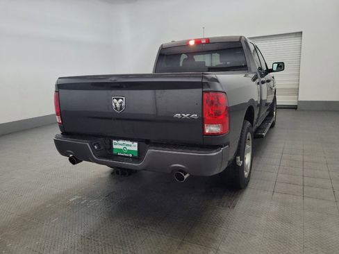Used 2018 RAM 1500 Express AWD/4WD image 7