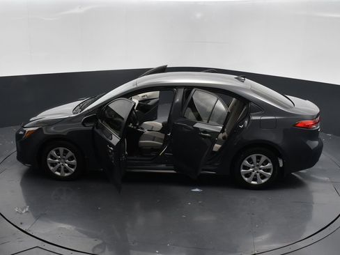 Used 2023 Toyota Corolla LE image 26