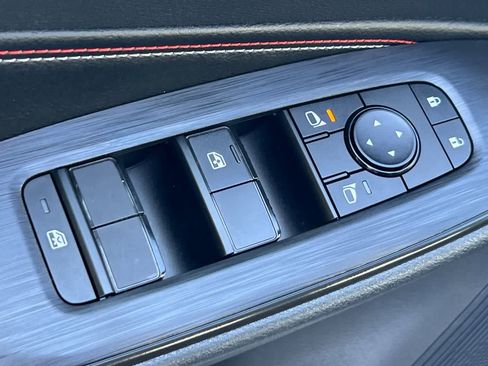 New 2026 Nissan Sentra SR image 14