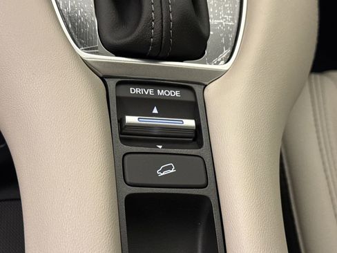 New 2026 Honda HR-V EX-L image 29