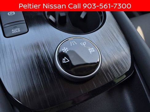 New 2026 Nissan Rogue Platinum w/ Platinum Premium Package AWD/4WD image 25