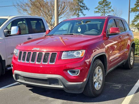 Used 2014 Jeep Grand Cherokee Laredo image 3