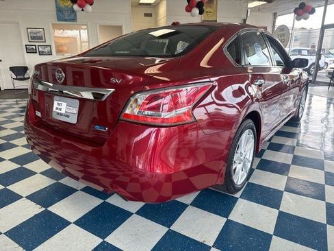 Used 2014 Nissan Altima 2.5 SV image 7