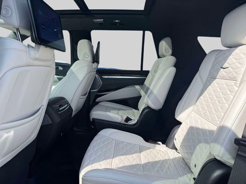 Used 2025 Cadillac Escalade Sport Platinum w/ LPO, Floor Liner Package image 11