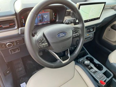 New 2026 Ford Maverick Lariat image 12