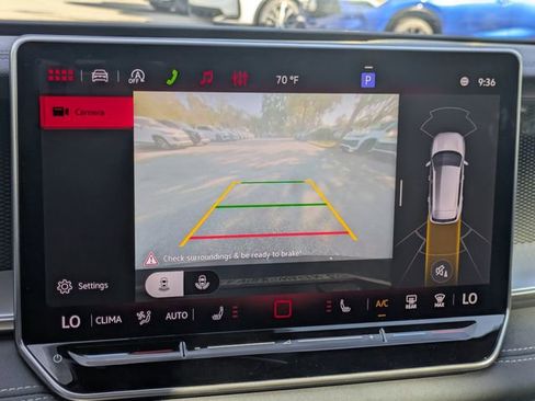 New 2026 Volkswagen Tiguan SE R-Line FWD image 22