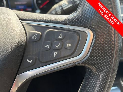 Used 2019 Chevrolet Equinox LT FWD image 12