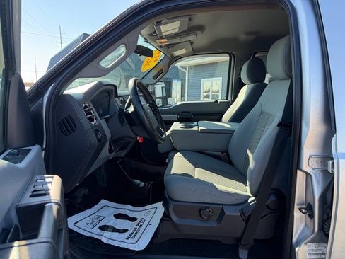 Used 2015 Ford F250 XLT AWD/4WD image 13
