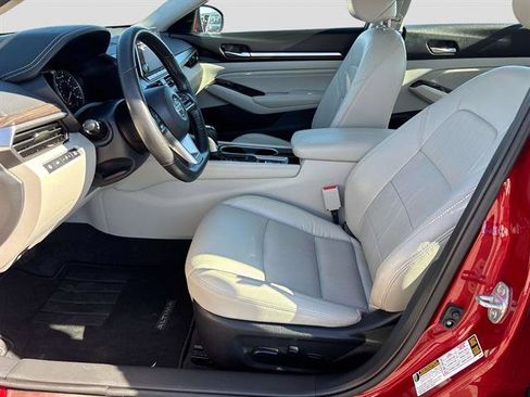 Certified 2022 Nissan Altima 2.5 SL image 9