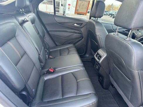 Used 2023 Chevrolet Equinox Premier image 21