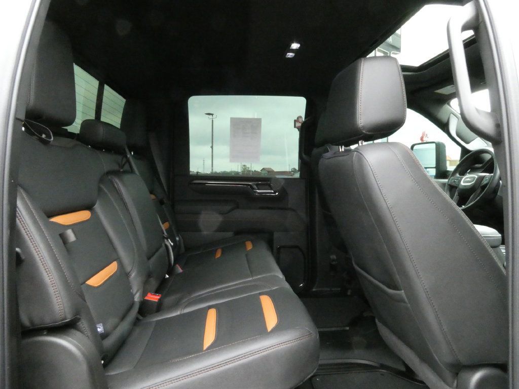 Certified 2026 GMC Sierra 2500 AT4 w/ AT4 Premium Plus Package AWD/4WD image 17