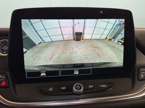 Used 2025 Chevrolet Blazer LT AWD/4WD image 20