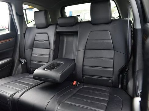 Used 2018 Honda CR-V Touring image 24