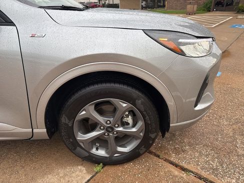 Used 2024 Ford Escape ST-Line AWD/4WD image 7