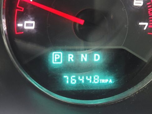 Used 2013 Dodge Avenger SE image 17