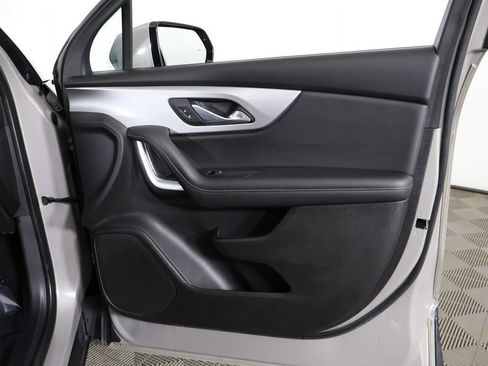 Used 2021 Chevrolet Blazer LT FWD image 25