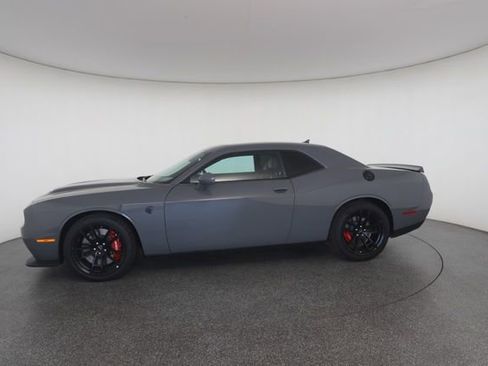 Used 2023 Dodge Challenger SRT Hellcat image 6
