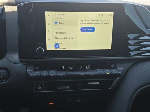 Used 2026 Toyota Camry SE w/ Convenience Package image 19