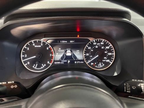 Used 2024 Nissan Rogue SV FWD image 25