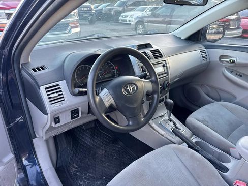Used 2012 Toyota Corolla LE image 7