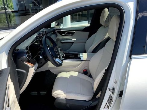 Used 2026 Mercedes-Benz GLC 300 4MATIC image 23