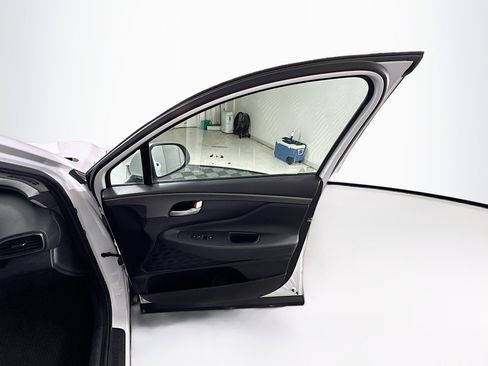 Used 2019 Hyundai Santa Fe SE FWD image 30