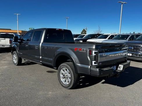 Used 2019 Ford F350 Platinum w/ Platinum Ultimate Package image 3