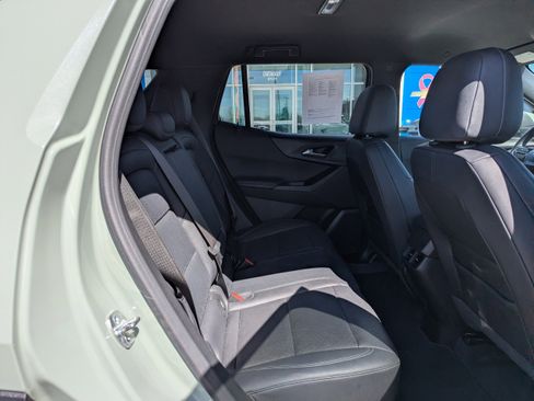 Certified 2025 Chevrolet Equinox LT w/ Convenience Package II AWD/4WD image 41