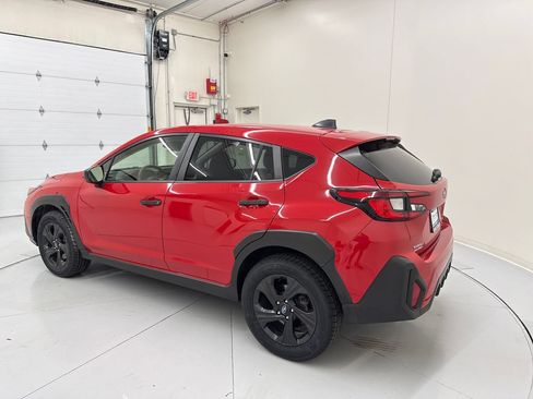 Used 2024 Subaru Crosstrek 2.0i AWD/4WD image 4