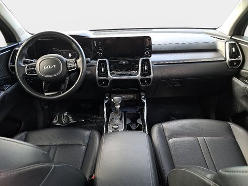 Used 2022 Kia Sorento SX AWD/4WD image 2
