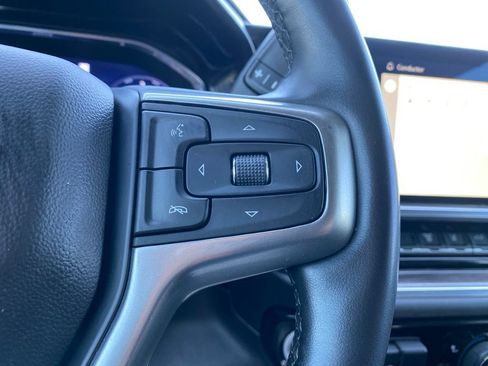 Used 2024 Chevrolet Silverado 2500 LTZ AWD/4WD image 33