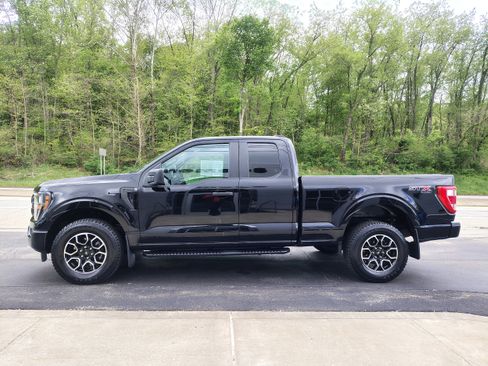 Used 2023 Ford F150 XL w/ STX Appearance Package AWD/4WD image 7