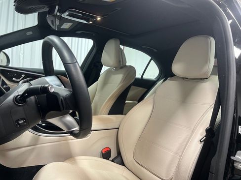 Used 2025 Mercedes-Benz C 300 C 300 image 22