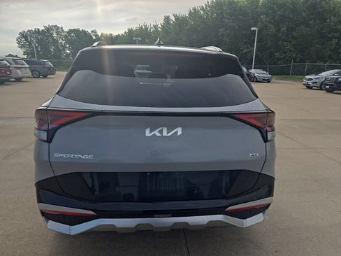 Used 2025 Kia Sportage SX AWD/4WD image 5