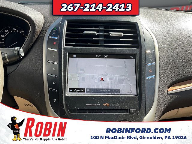 Used 2017 Lincoln MKC Select w/ Select Plus Package AWD/4WD image 16