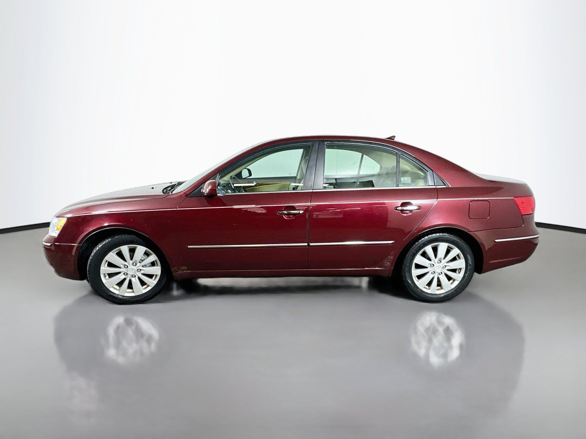 Used 2009 Hyundai Sonata Limited FWD image 4