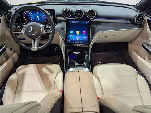 Used 2025 Mercedes-Benz C 300 4MATIC Sedan image 18