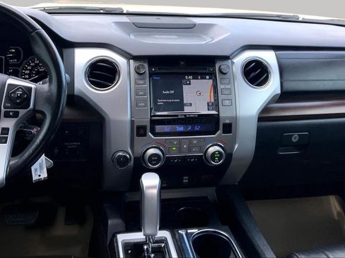 Used 2019 Toyota Tundra Limited w/ Limited Premium Package AWD/4WD image 7