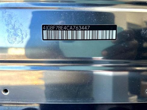 Used 2012 Mercedes-Benz GL 450 4MATIC image 24