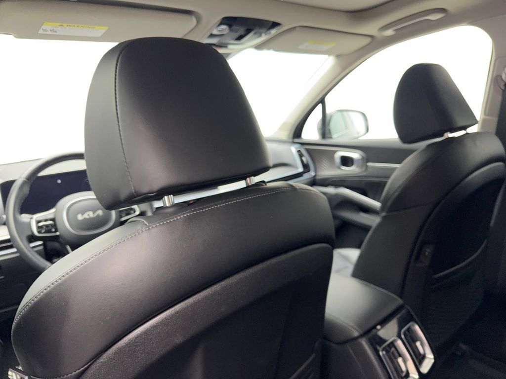 Used 2024 Kia Sorento SX FWD image 36
