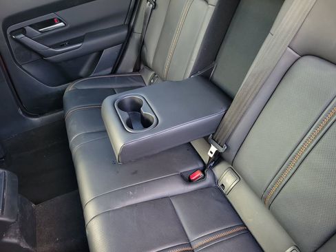 Used 2025 MAZDA CX-50 AWD 2.5 S w/ Premium Plus Pkg image 11