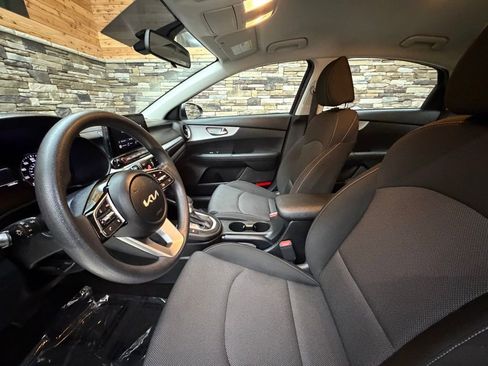 Used 2024 Kia Forte LXS image 11