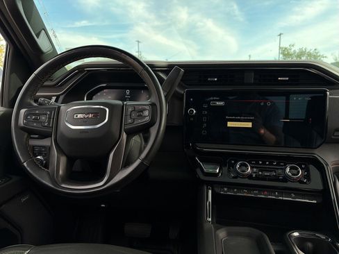 Used 2024 GMC Sierra 3500 AT4 w/ AT4 Premium Plus Package image 10