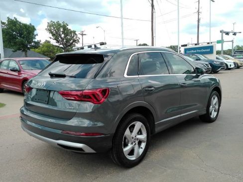 Used 2020 Audi Q3 2.0T Premium Plus w/ Premium Plus Package AWD/4WD image 8
